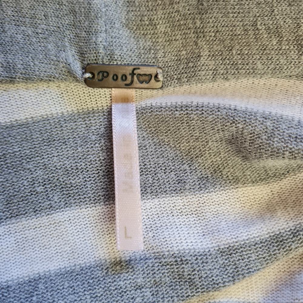 Poof Grey Cardigan Sz L - Picture 4 of 4